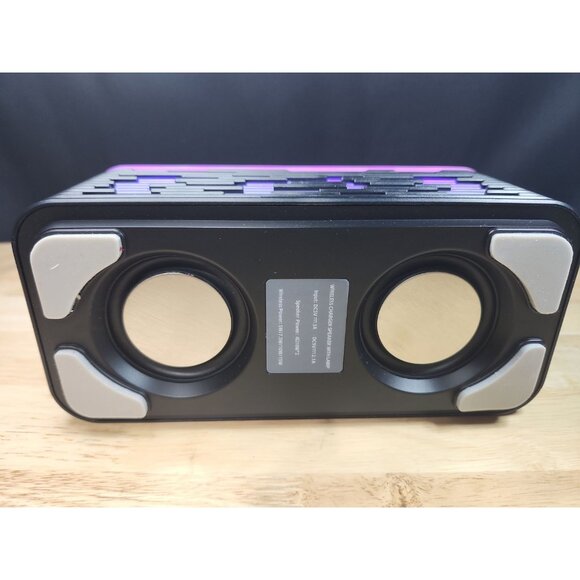 Charging speaker - Picture 5 of 5